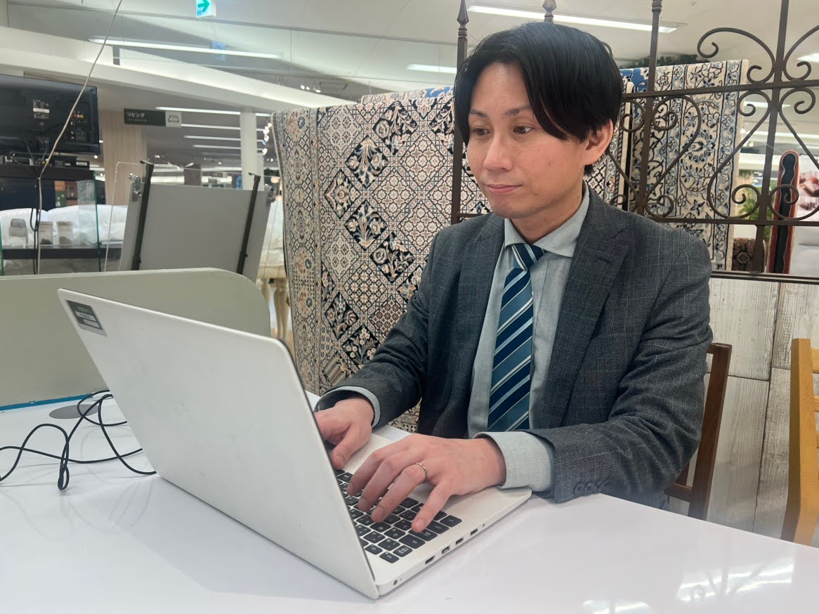 かねたや家具店