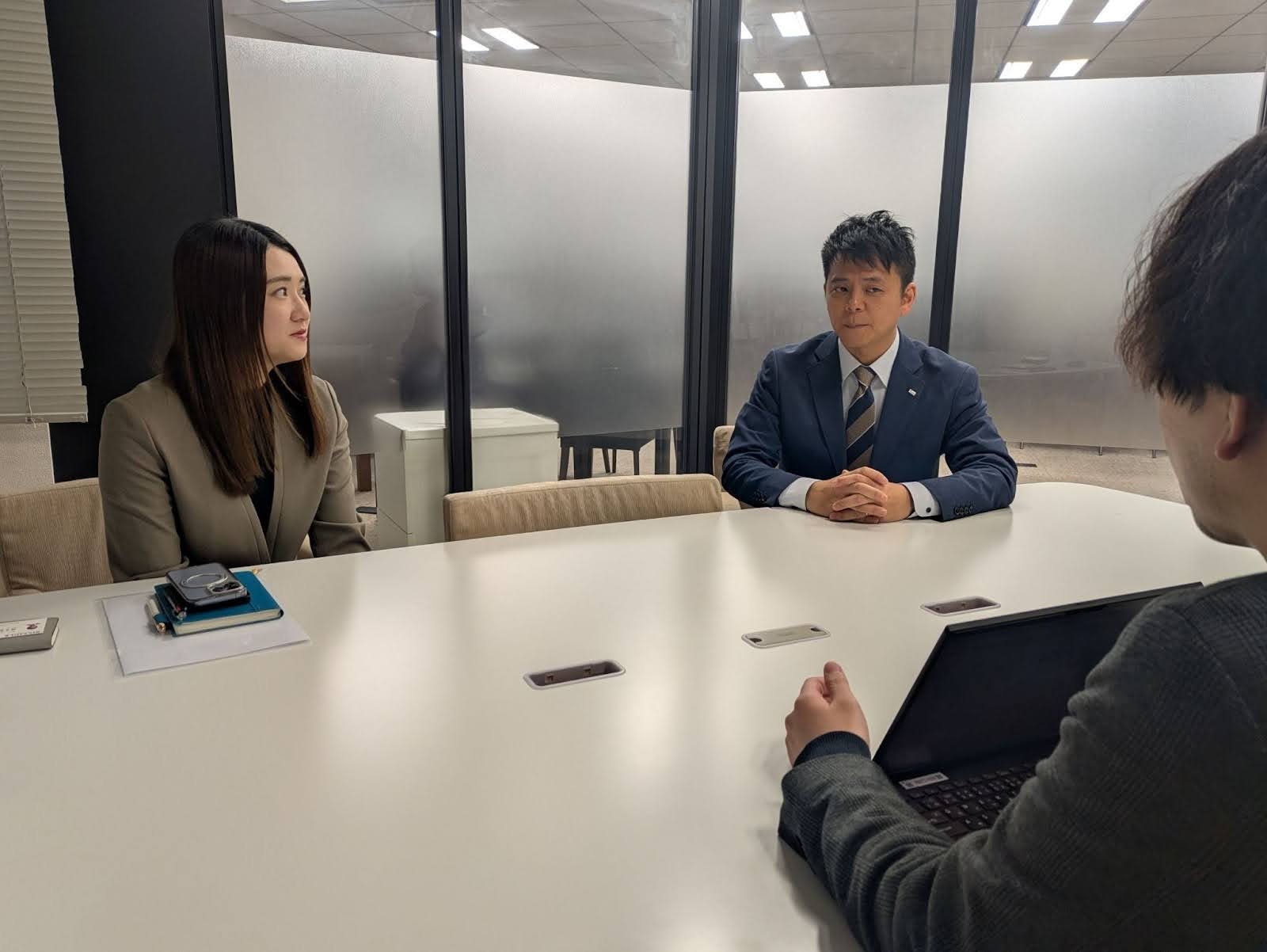 クレアスレント