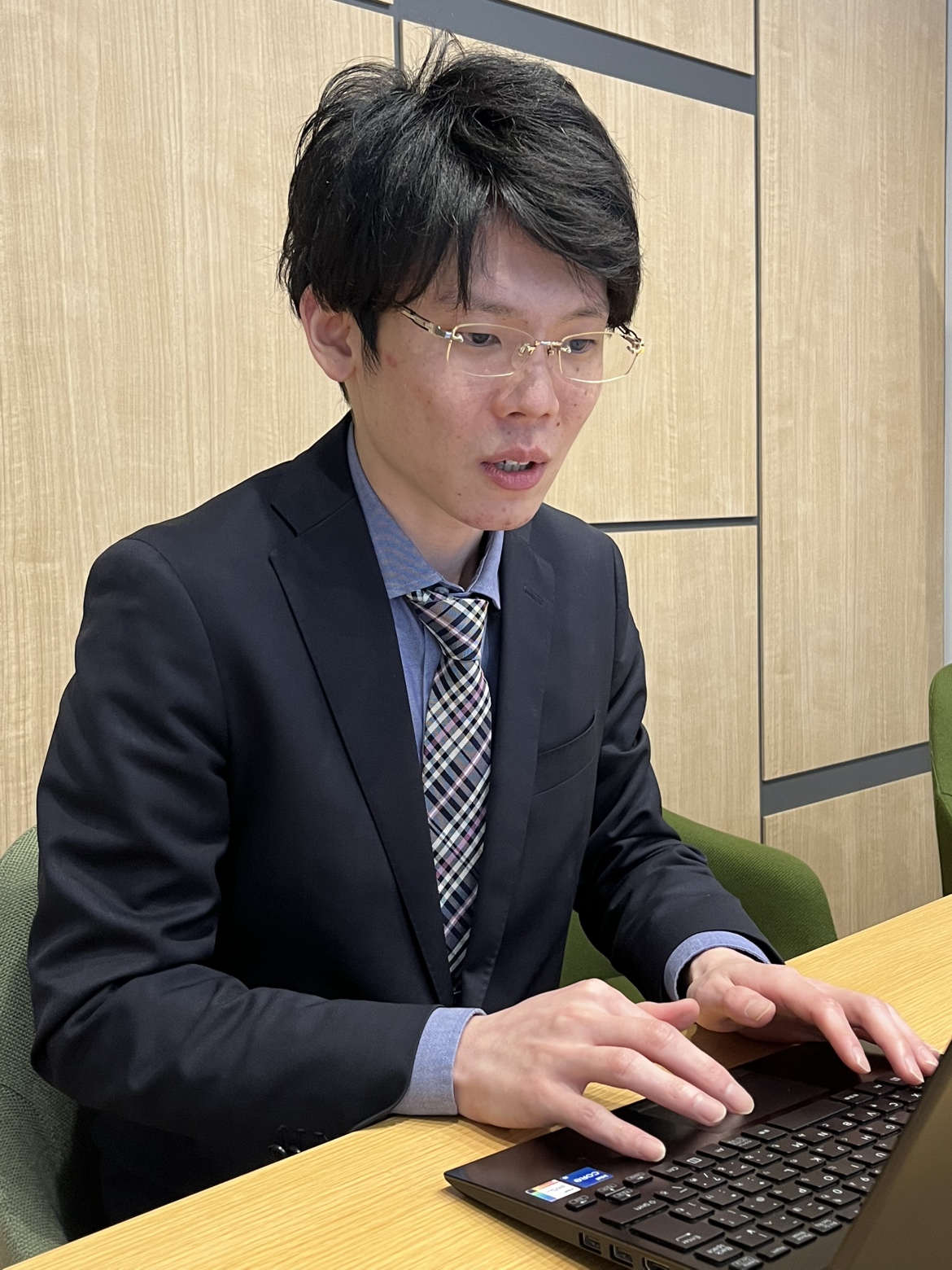 日本アムスコ